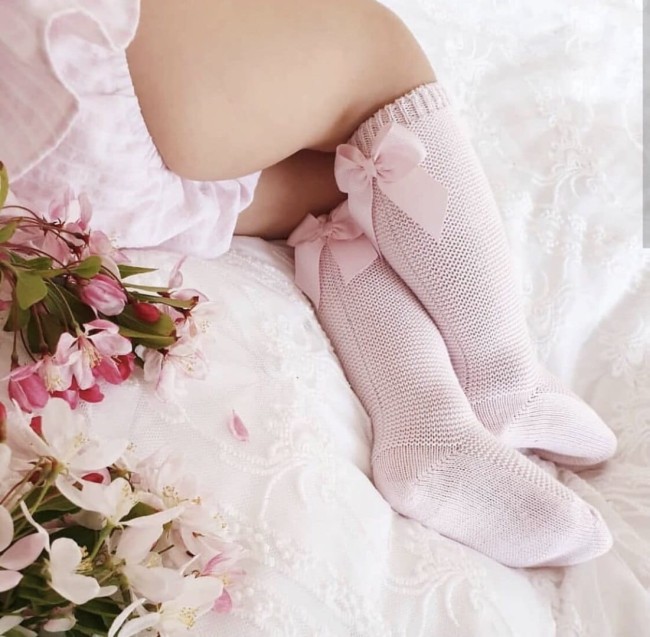 Przejdź do produktu Podkolanówki perle kokarda różowe Condor *500