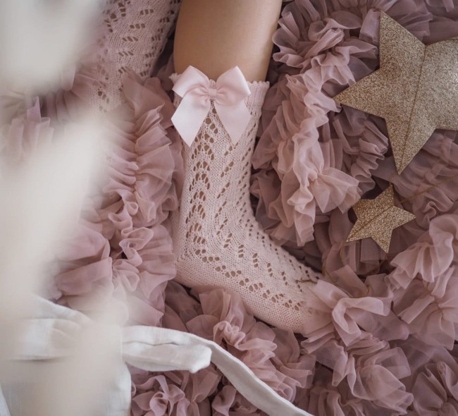 Przejdź do produktu Skarpetki ażurowe dla dziewczynki Różowe kokarda Condor *500