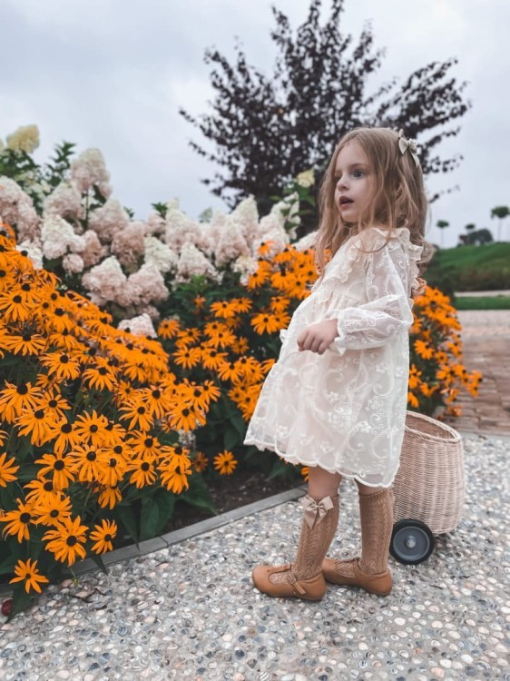 Podkolanówki ażurowe kokarda camel Condor *326