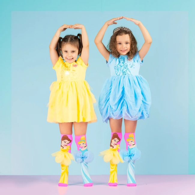 Przejdź do produktu Podkolanówki dziecięce księżniczki Kopciuszek i Bella MADMIA