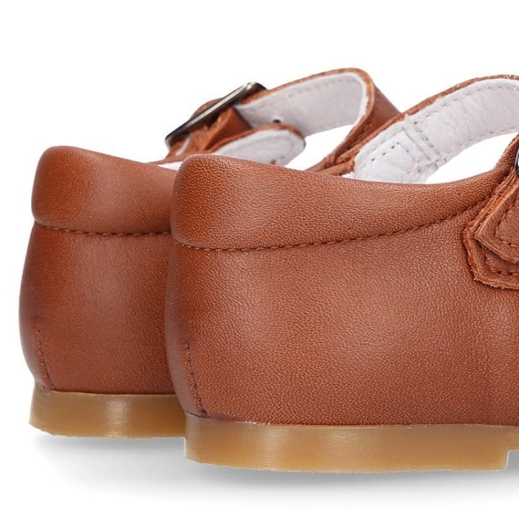 BUTY BASIC BRĄZOWE OKAASPAIN
