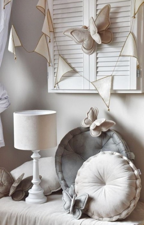 Motyl dekoracyjny butterfly welur szary