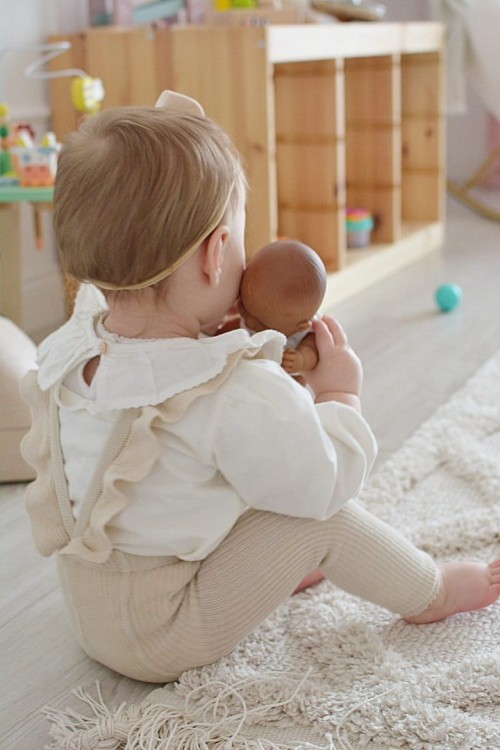Legginsy na szelkach falbanki linen wings Condor *304