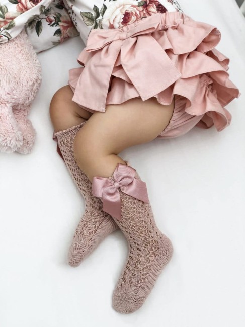Przejdź do produktu Podkolanówki ażurowe kokarda old rose Condor *544
