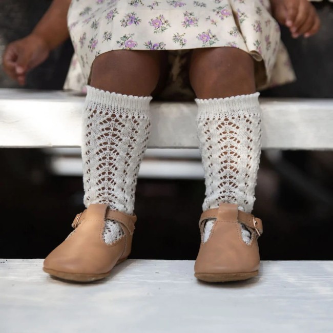 Przejdź do produktu Podkolanówki ażurowe dziecięce ecru Condor *303