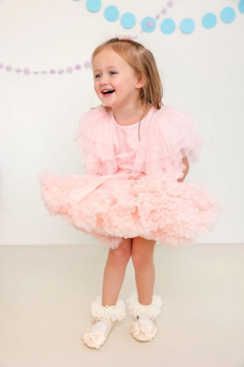 Bluzka t-shirt wings pudrowy róż krótki rękaw Manufaktura Falbanek