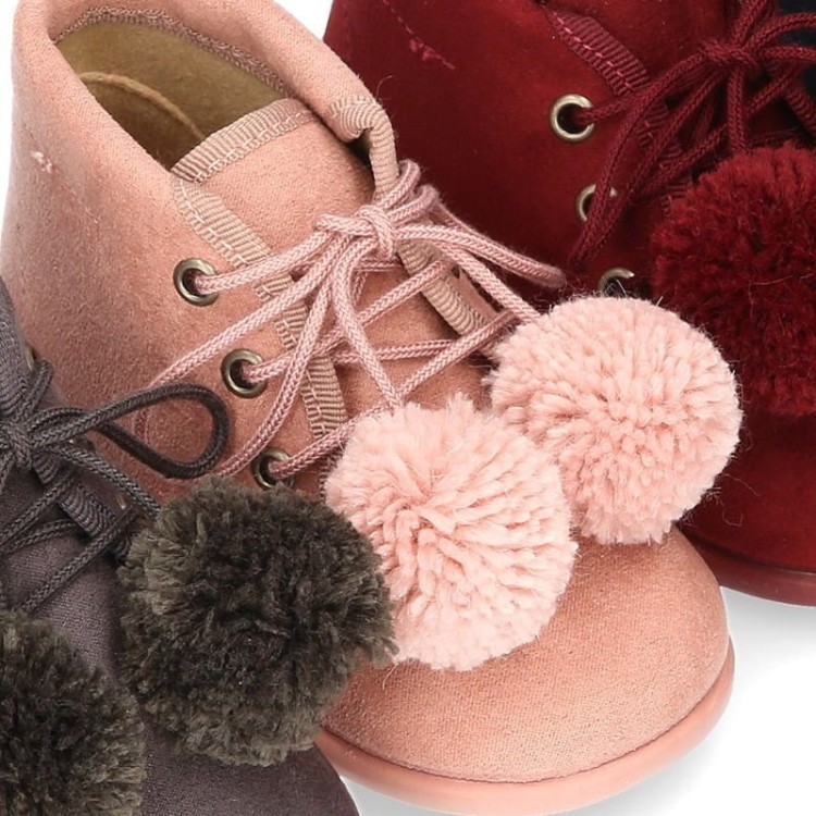 BOTKI CLASSIC POMPONS DEEP RED