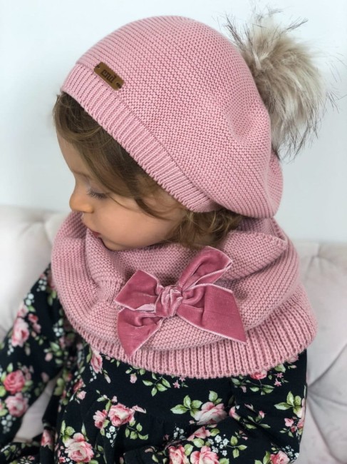 Przejdź do produktu Beret z pomponem dziecięcy brudny róż Condor *526