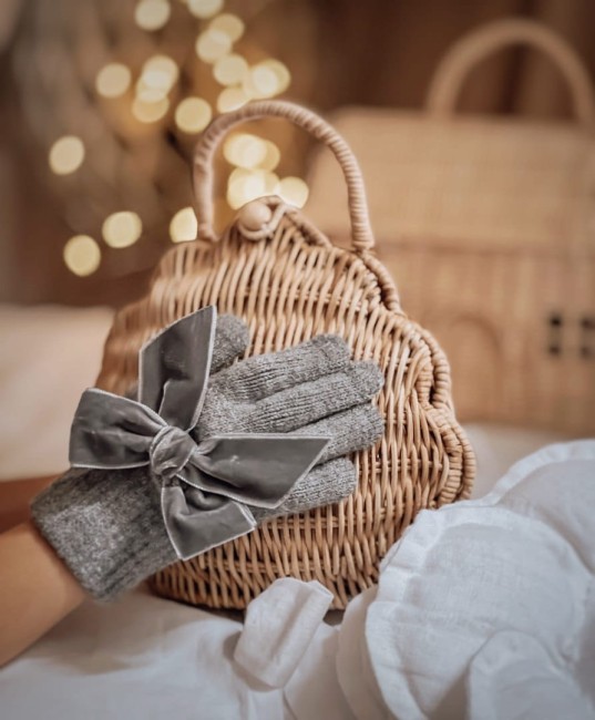 Przejdź do produktu Rękawiczki dziecięce Condor kokarda velvet szare *230