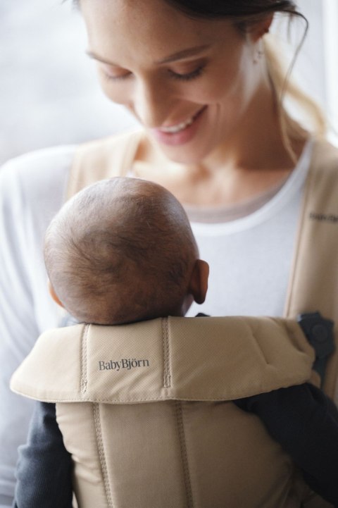 BABYBJORN MINI Woven - nosidełko, Beige